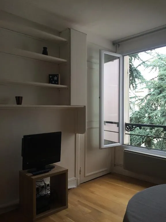 Du Mont Tonnerre Paris